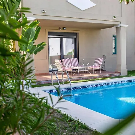 Vila En Playamar - Piscina, Barbacoa Y Parking *