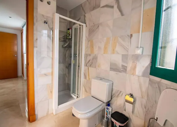 Villa Modern With Parking And Private Pool *